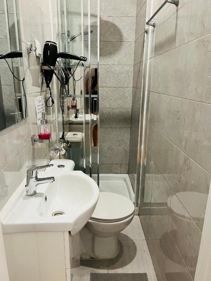 Apartamento Antonio Pedro ลิสบอน ภายนอก รูปภาพ